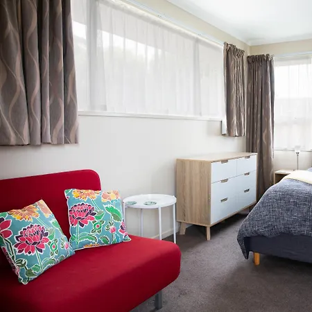 Chic Private Studio 5 Mins From Airport And Shops Christchurch Exterior photo